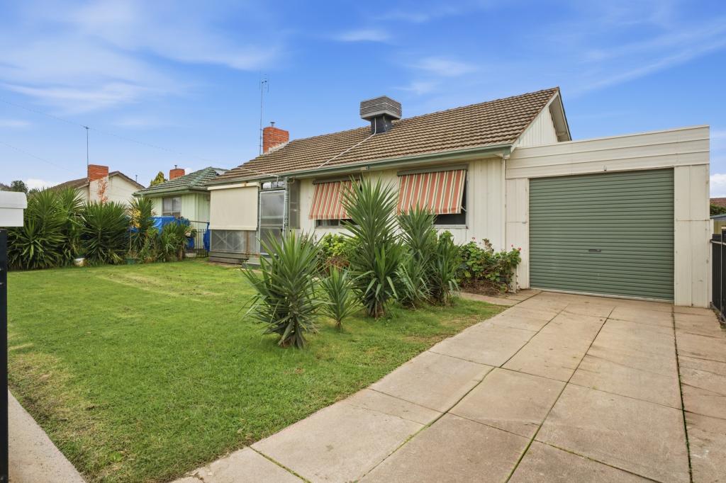 13 Malcolm Cres, Shepparton, VIC 3630