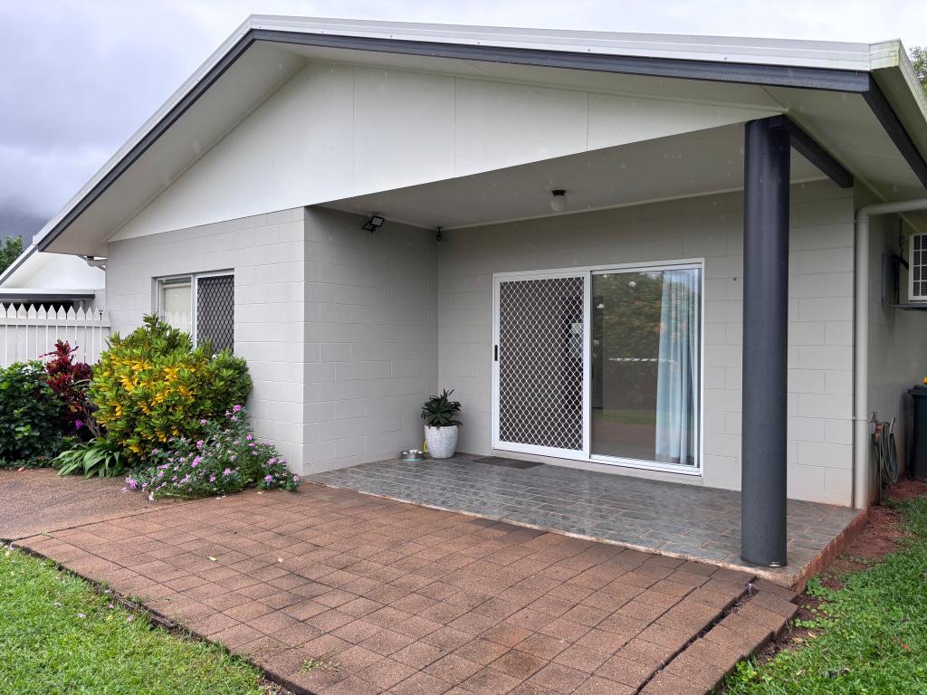 2/7 Trafalgar Rd, Mount Sheridan, QLD 4868