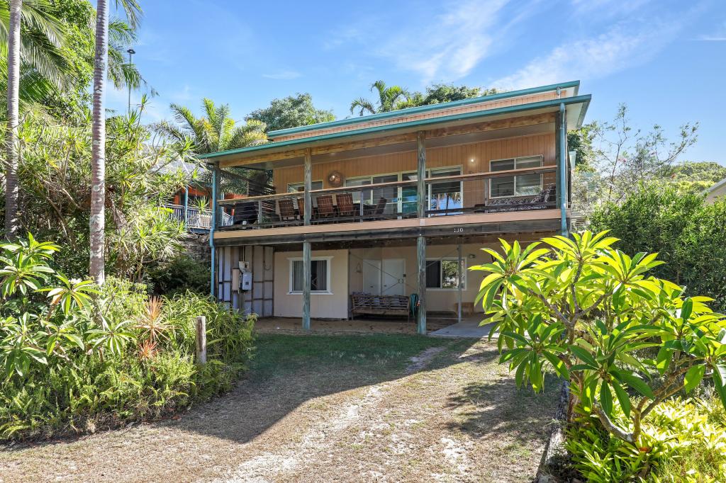 130 Tramican St, Point Lookout, QLD 4183