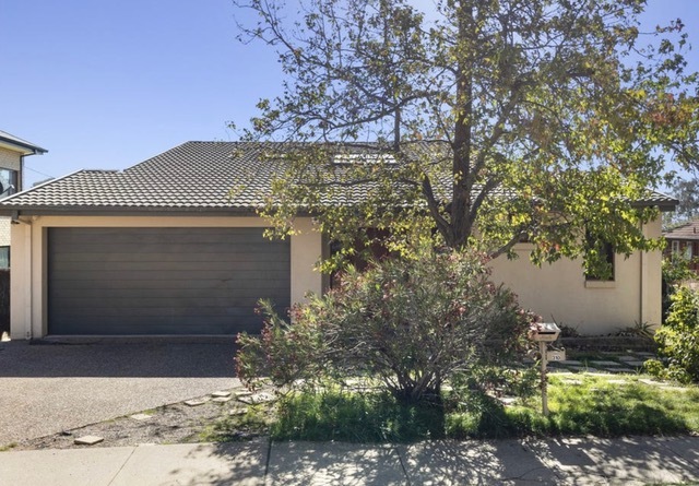 310 Goyder St, Narrabundah, ACT 2604