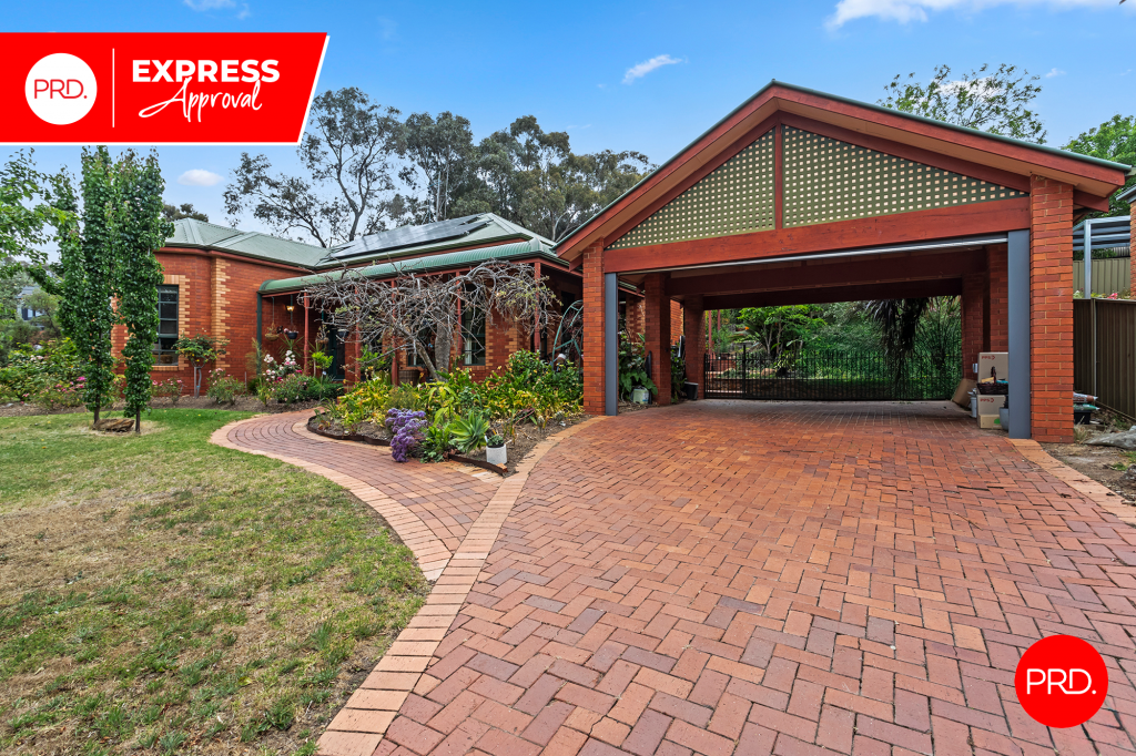 31 Herbert Ave, Strathdale, VIC 3550