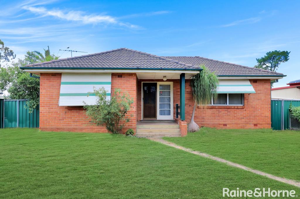 35 Bougainville Rd, Lethbridge Park, NSW 2770