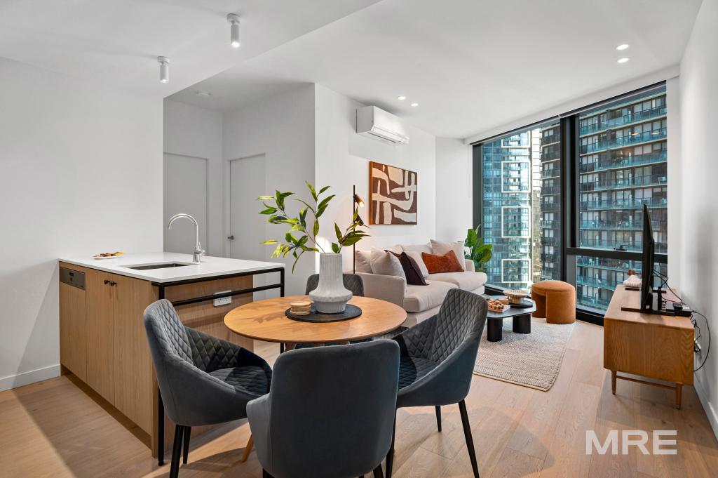 1706/90 QUEENS BRIDGE ST, SOUTHBANK, VIC 3006