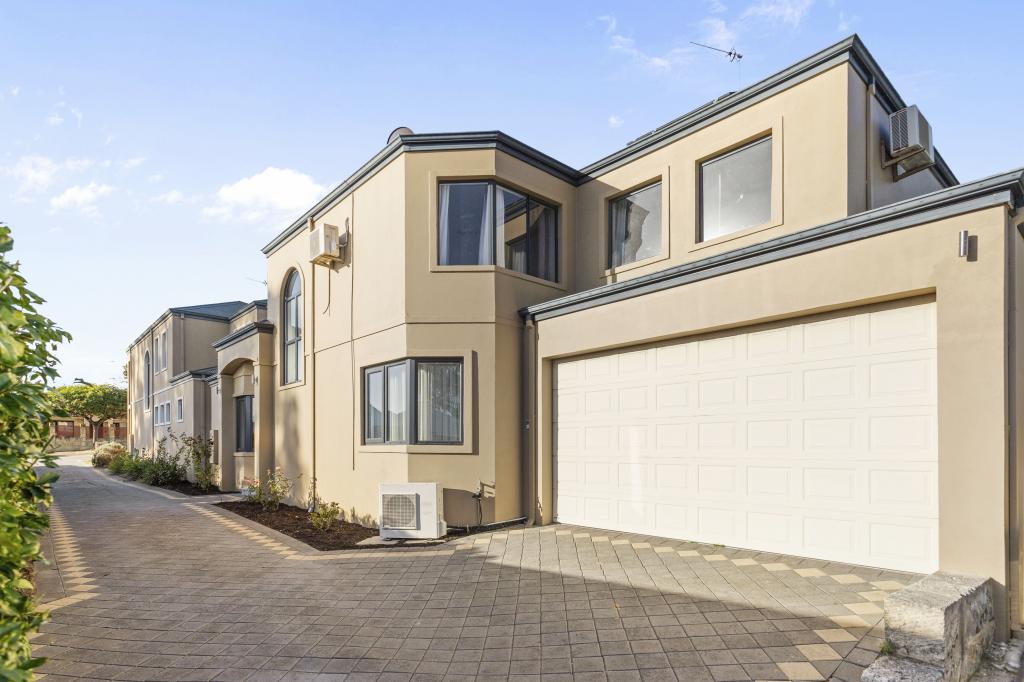 129a Brighton Rd, Scarborough, WA 6019