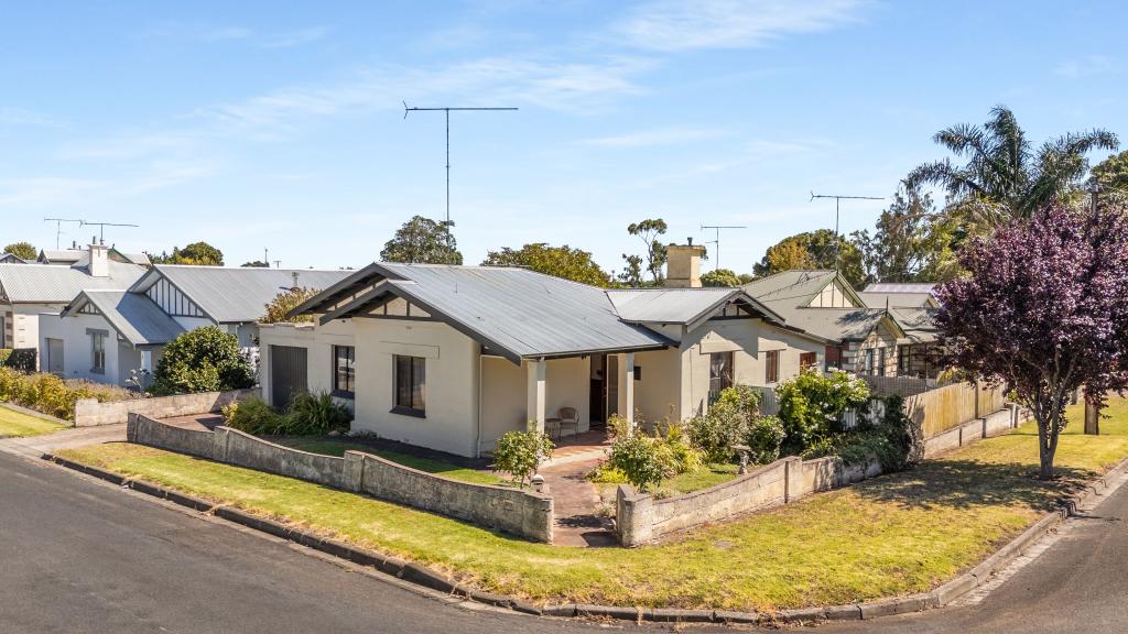 11 Anzac St, Mount Gambier, SA 5290