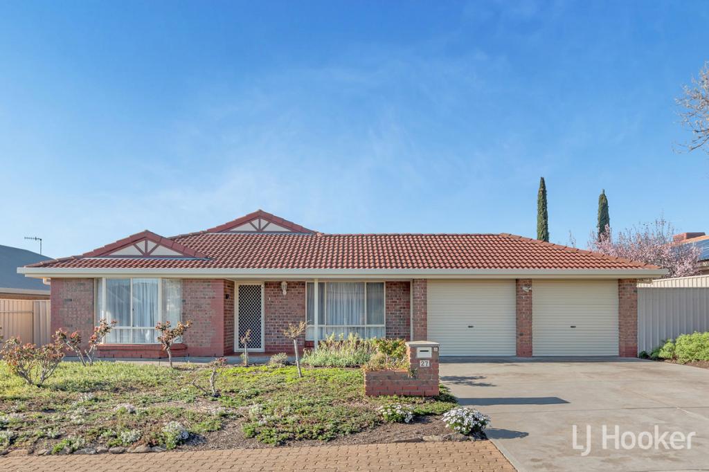 27 Enmore Dr, Craigmore, SA 5114