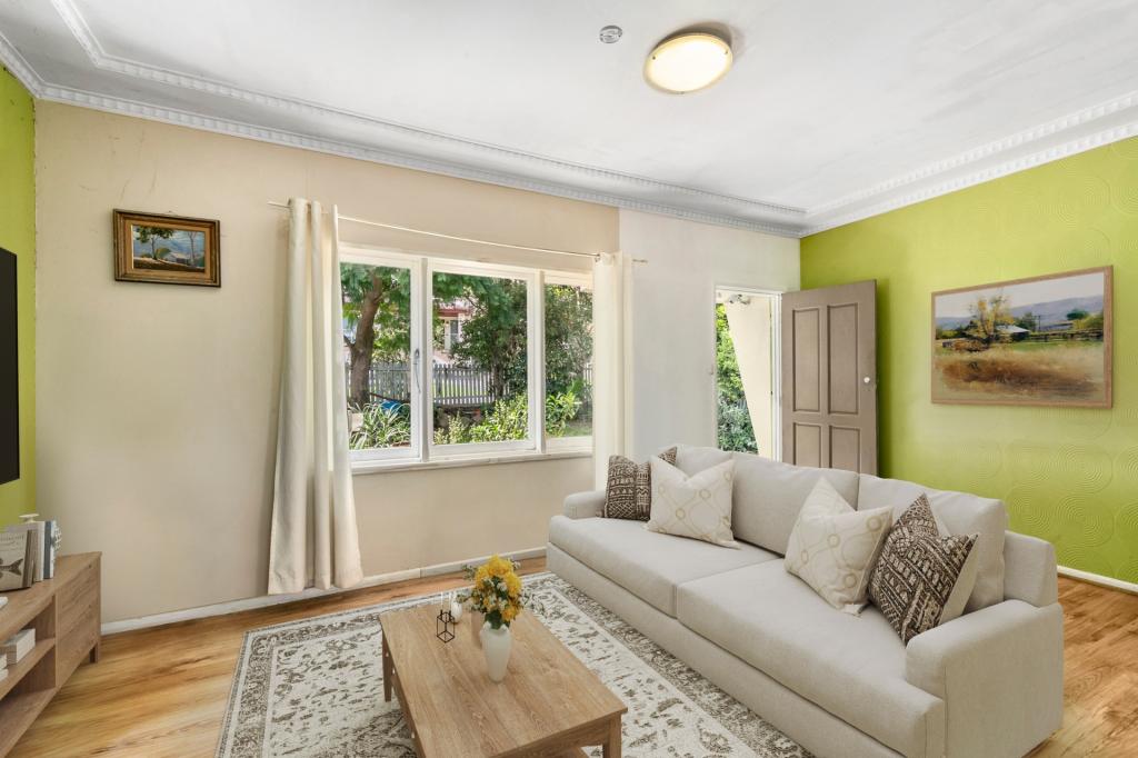 27 Bruce St, Unanderra, NSW 2526