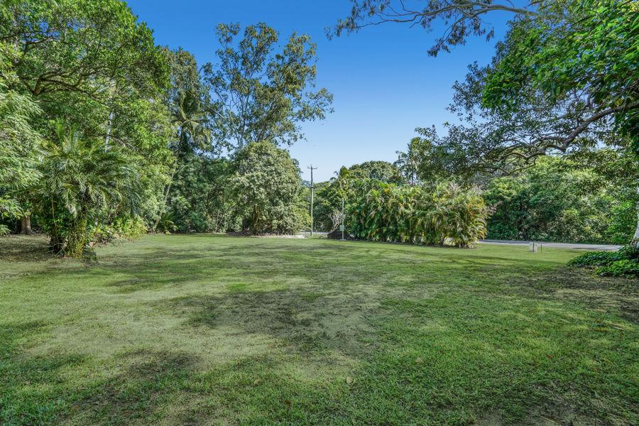 2298 Pine Creek-Yarrabah Rd, East Trinity, QLD 4871