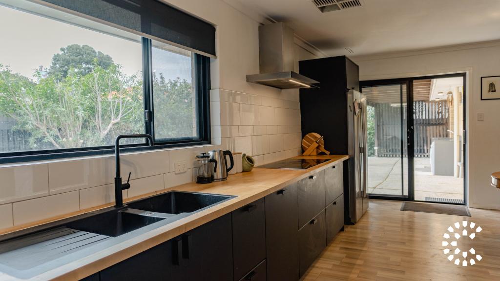 4 Gallop St, Hilton, WA 6163