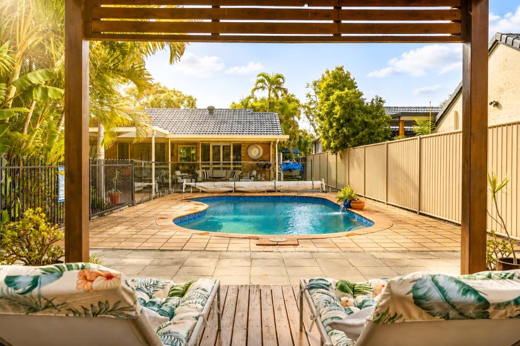 3 Lakeshore Dr, Helensvale, QLD 4212