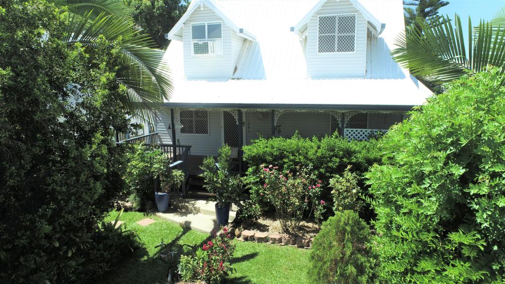 22 Elizabeth St, Charters Towers City, QLD 4820