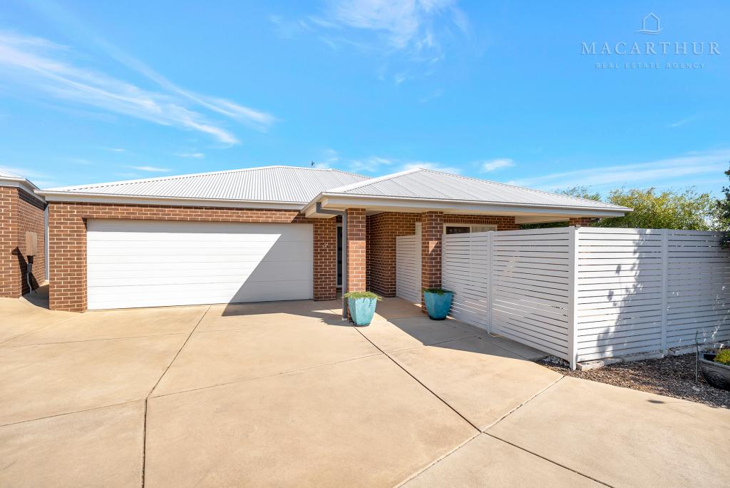 2/15 Muttama Pde, Gobbagombalin, NSW 2650
