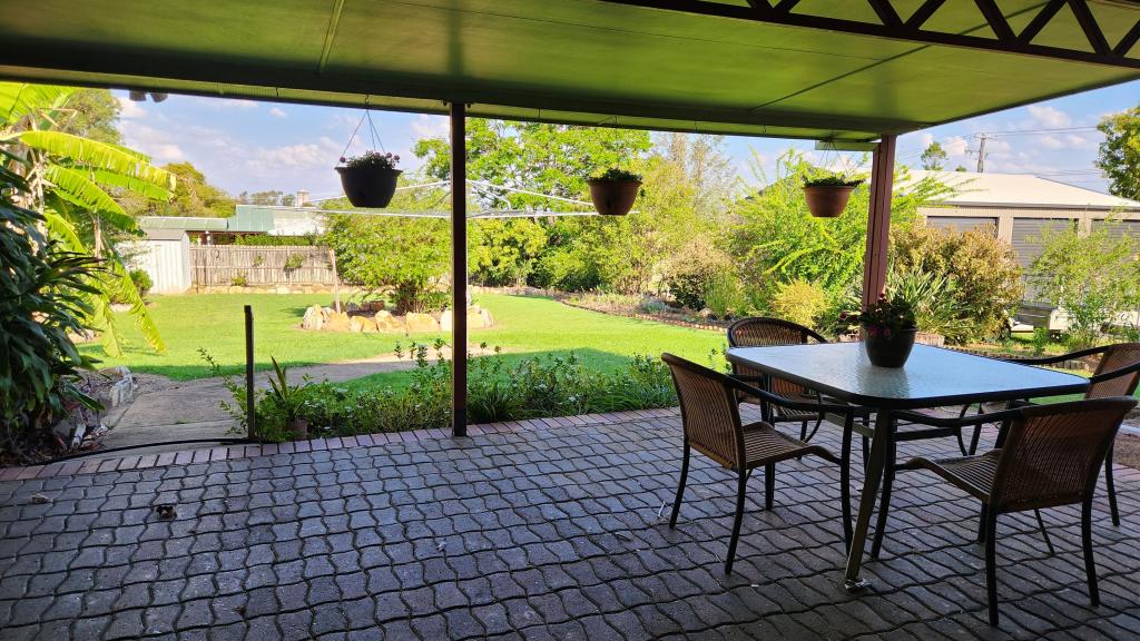 31 Elizabeth St, Mundubbera, QLD 4626