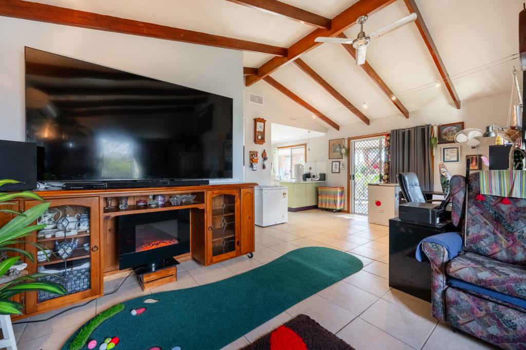 14 Baldry St, Burnett Heads, QLD 4670