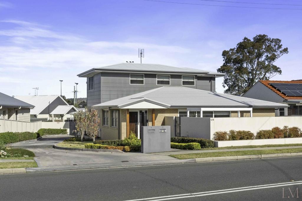 1/124 Medcalf St, Warners Bay, NSW 2282