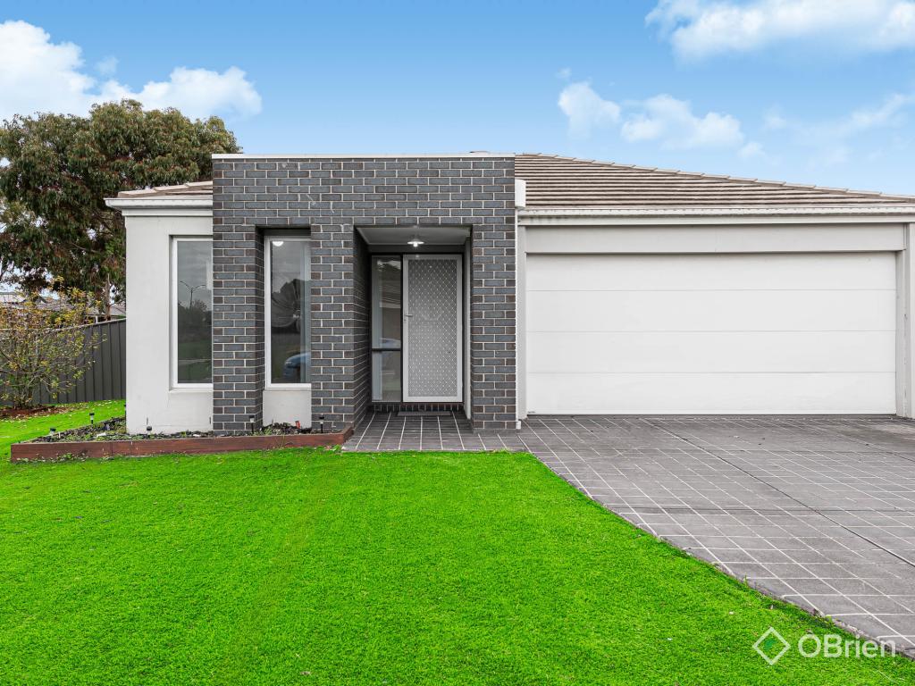 1 CRAGSIDE PL, DEER PARK, VIC 3023