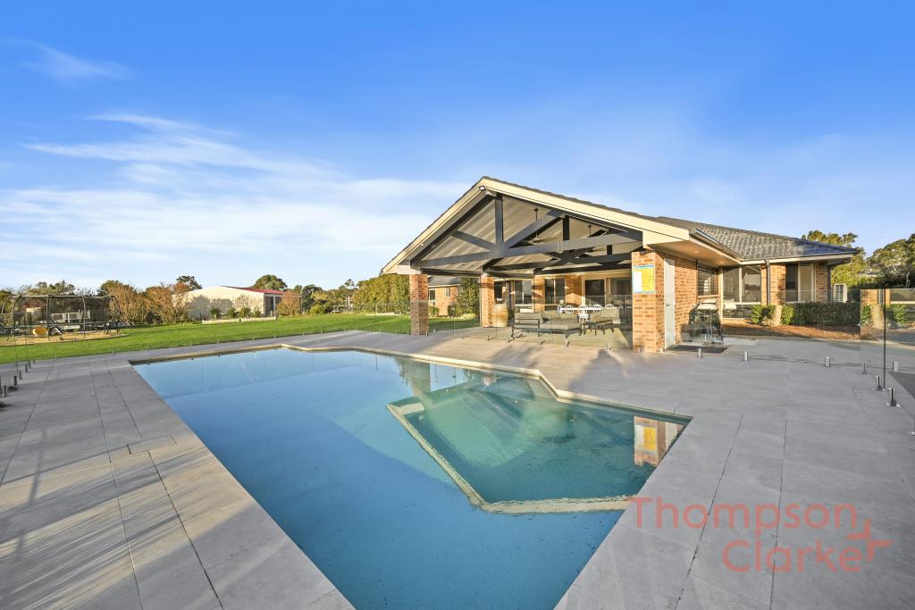 43 REFLECTION DR, LOUTH PARK, NSW 2320