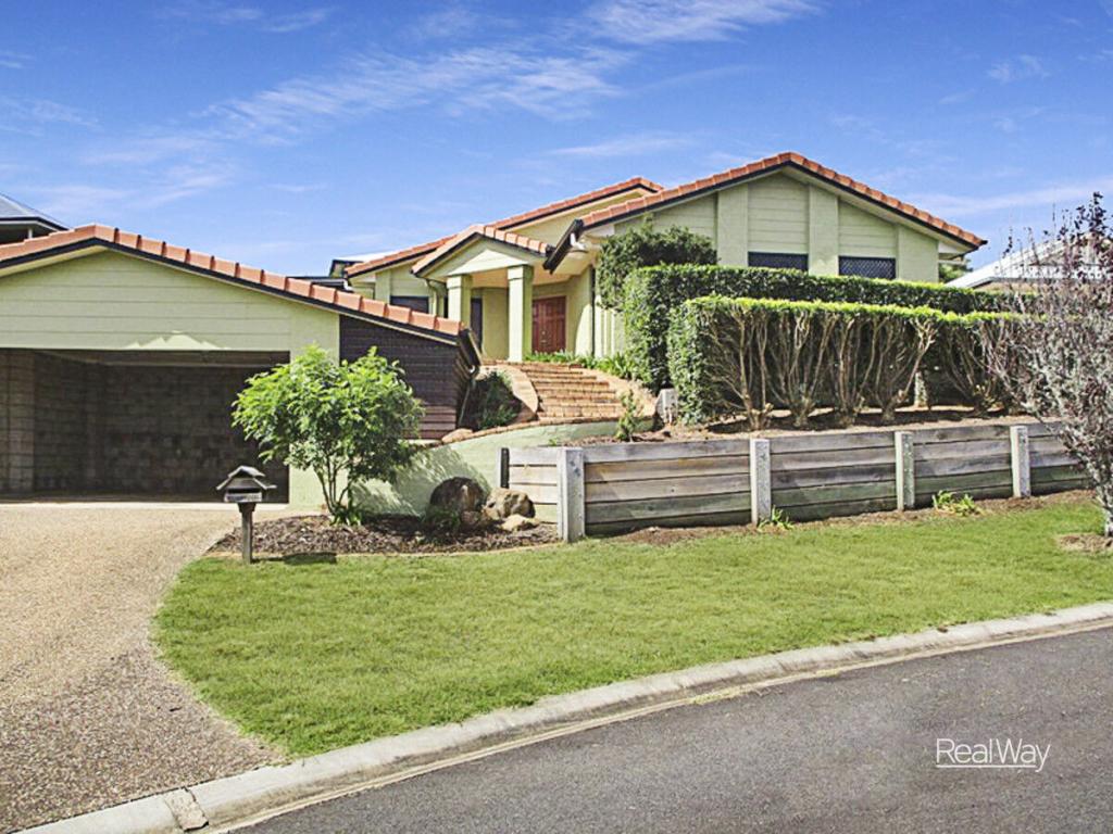 10 Mcshane Dr, Mount Kynoch, QLD 4350