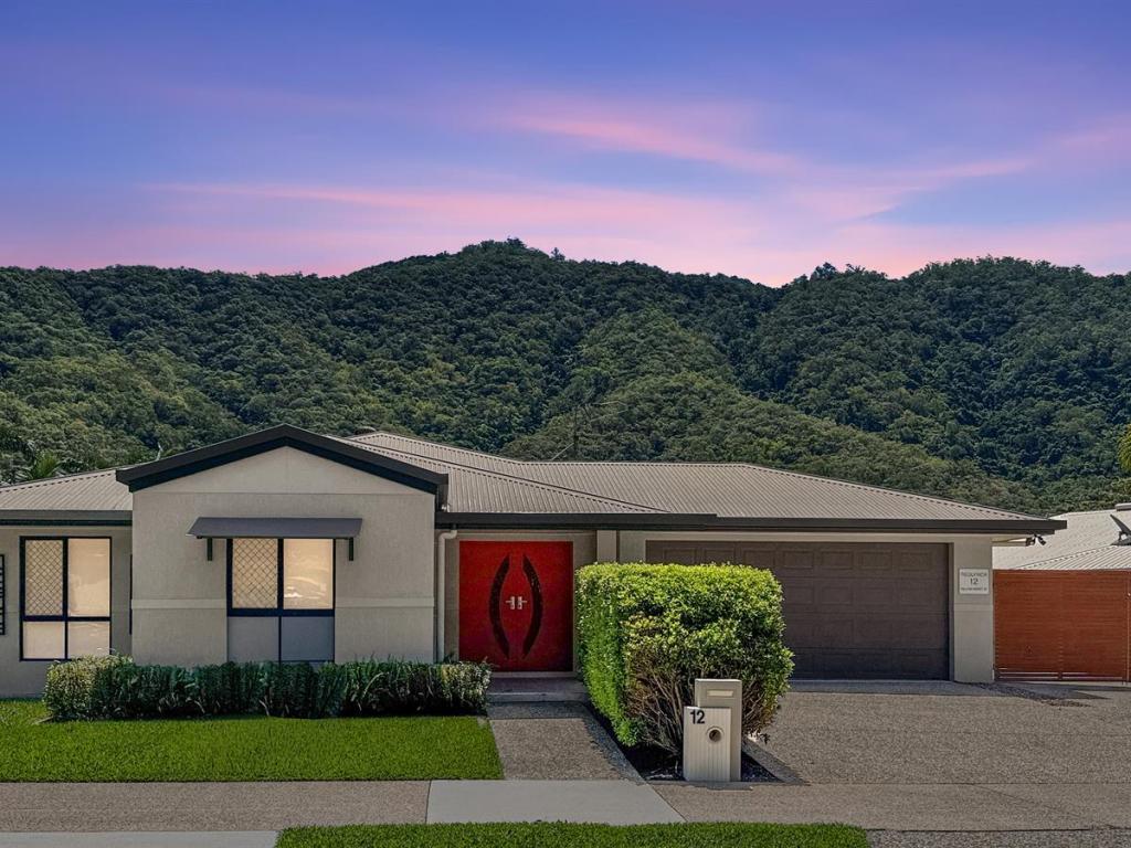 12 William Hickey St, Redlynch, QLD 4870