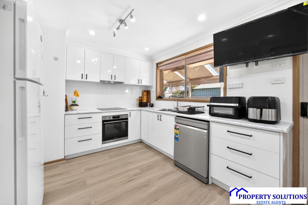 9A LEONARD ST, FRANKSTON, VIC 3199