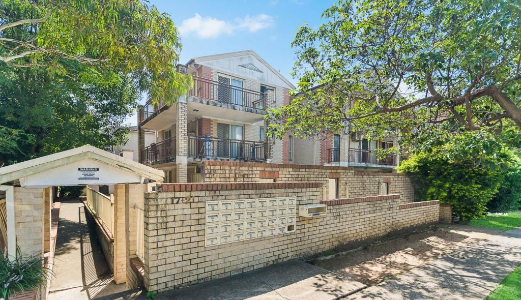 9/17 STANLEY ST, BANKSTOWN, NSW 2200