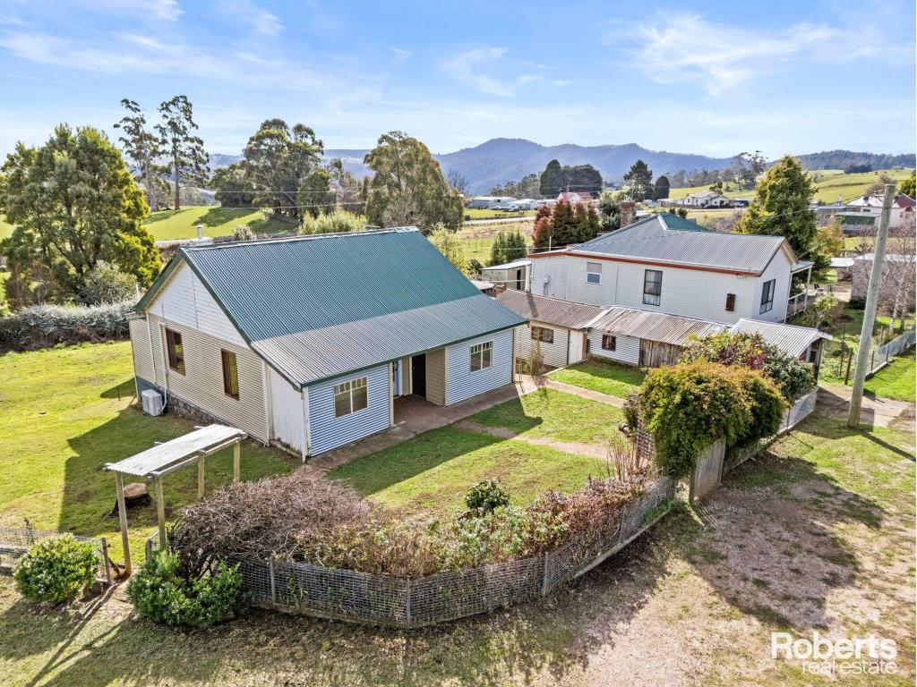 24 HOLMES RD, ROLAND, TAS 7306