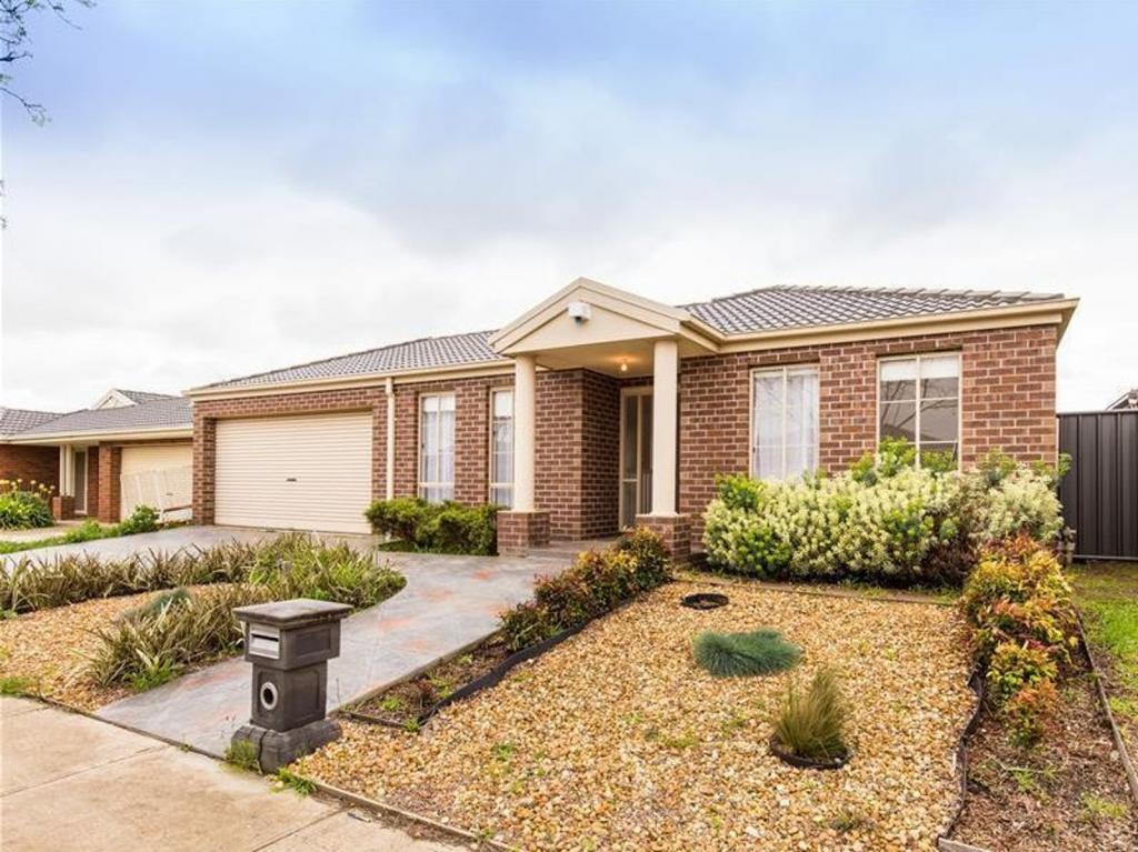 3 Mackay Rd, Manor Lakes, VIC 3024