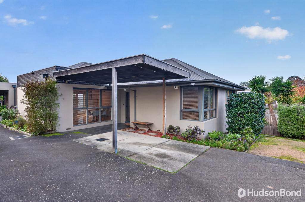1/17 Warringal St, Bulleen, VIC 3105