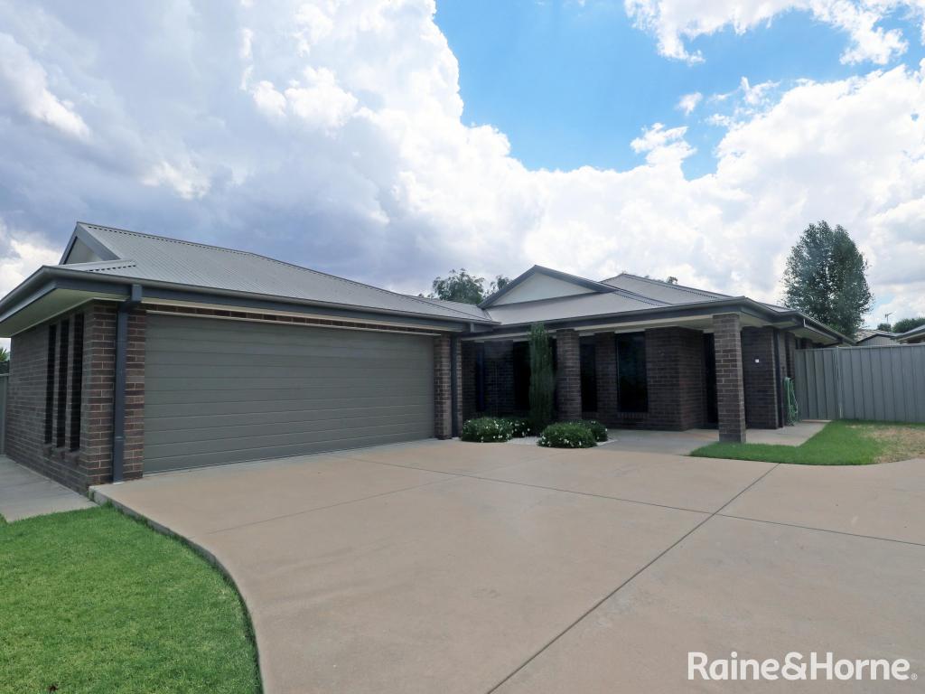 7 Bindari Ave, Glenfield Park, NSW 2650