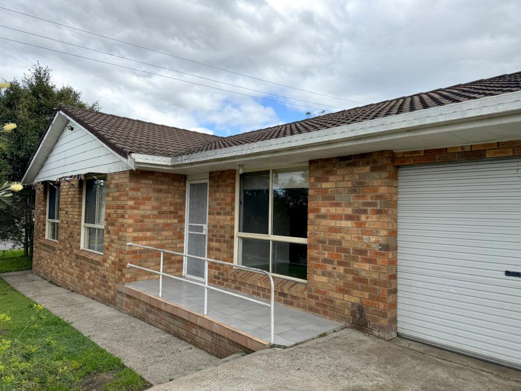 80 KANANGRA DR, TAREE, NSW 2430