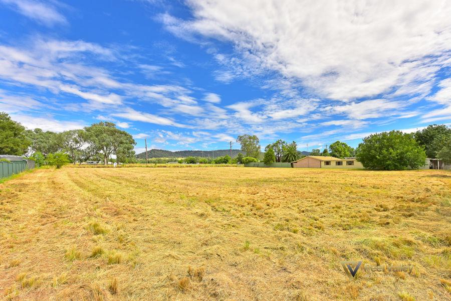 1a Gill St, Kootingal, NSW 2352