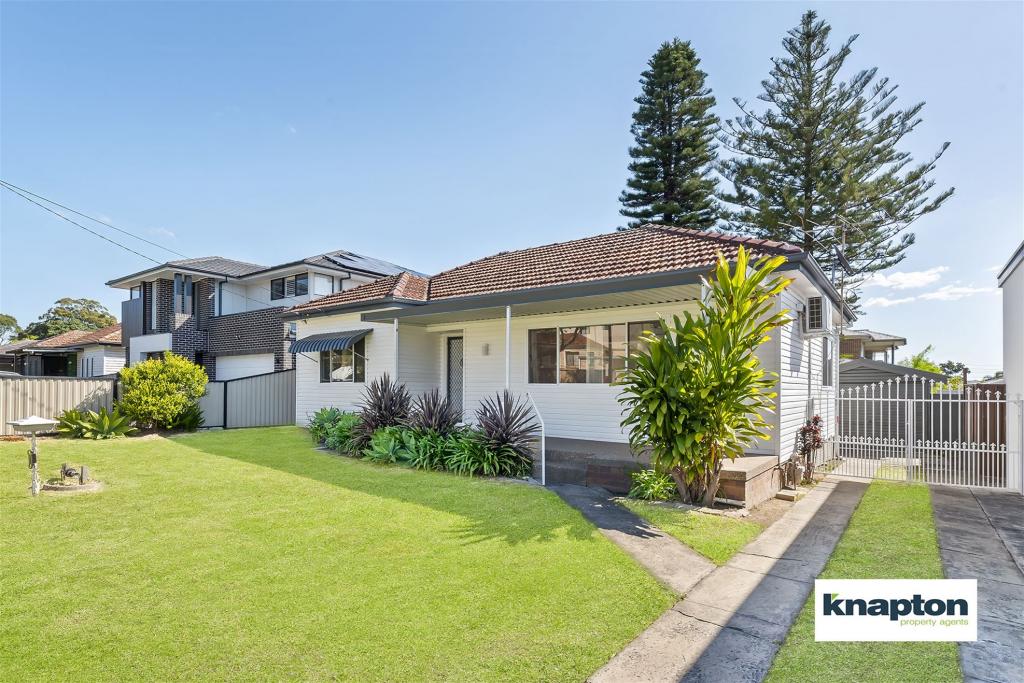 1 Fullerton Cres, Riverwood, NSW 2210