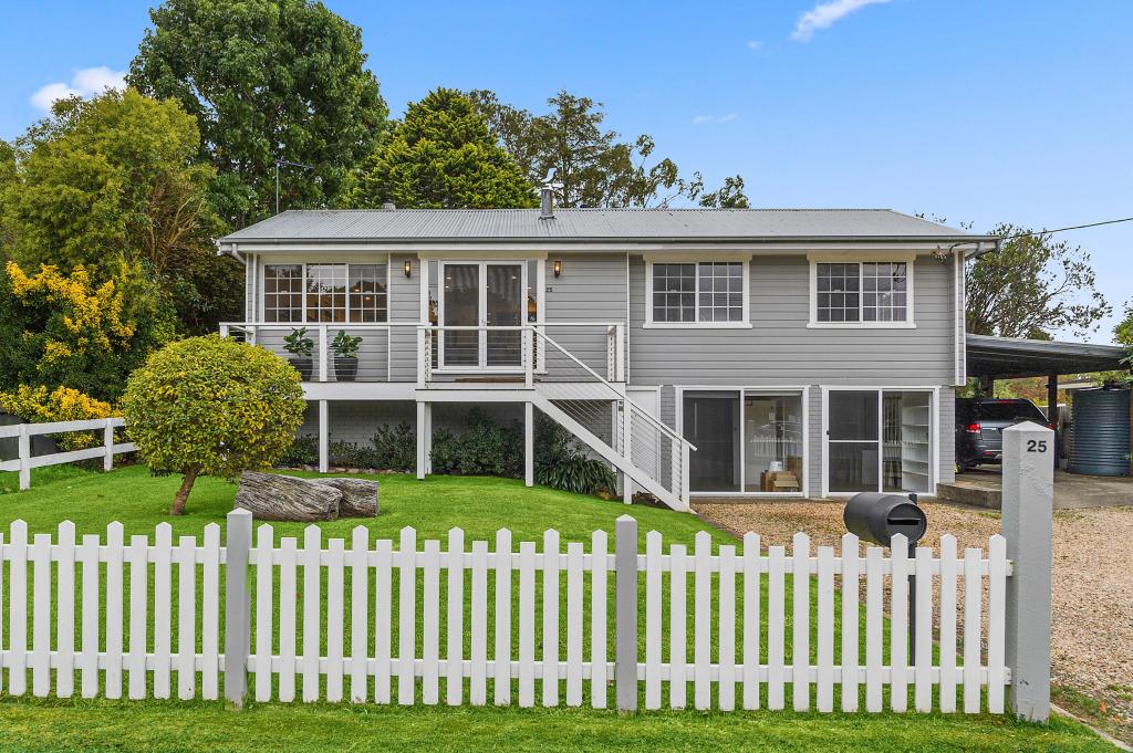 25 Watson Rd, Moss Vale, NSW 2577
