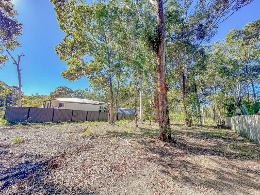 26 Villa Wood Rd, Russell Island, QLD 4184