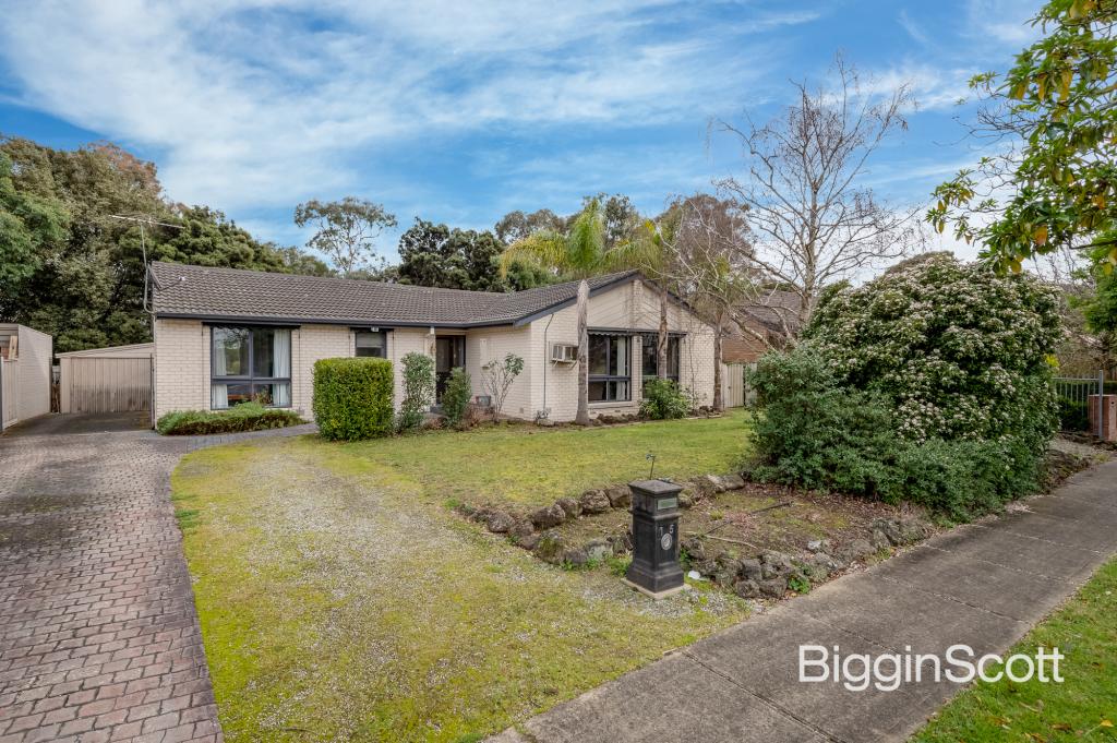 15 Carluke Cl, Berwick, VIC 3806