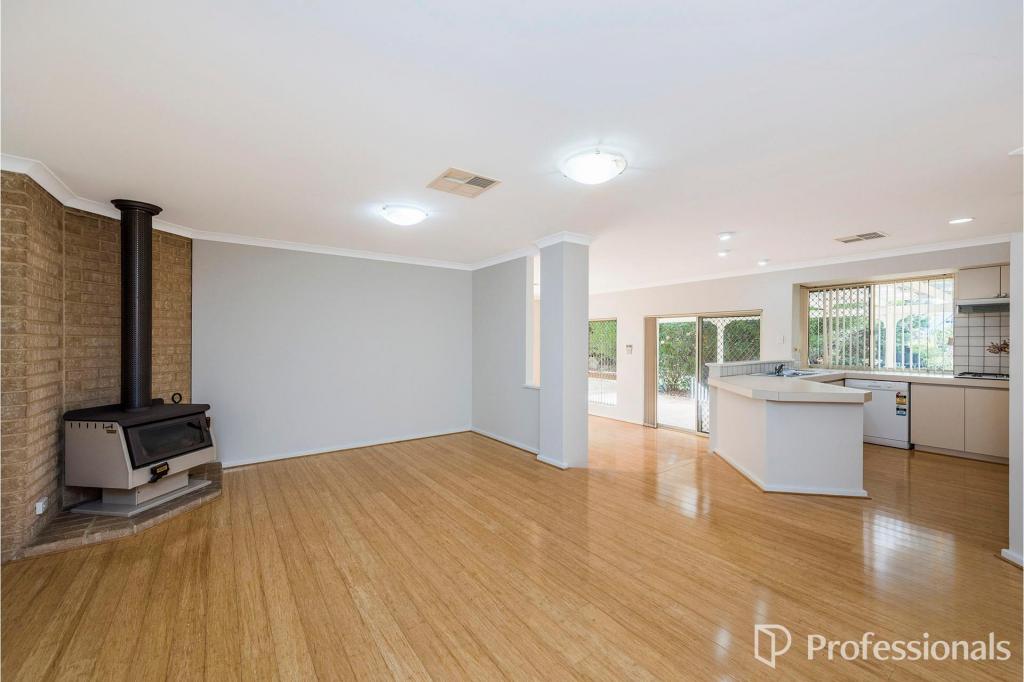226 Hermitage Dr, The Vines, WA 6069