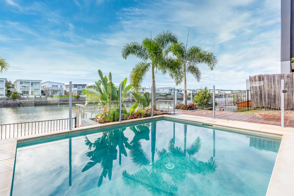 66 North Quay Cct, Hope Island, QLD 4212
