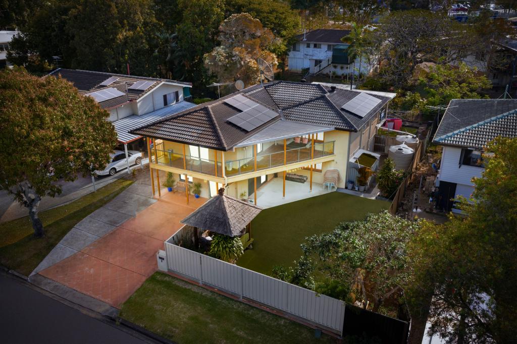 2 Thames St, Albany Creek, QLD 4035