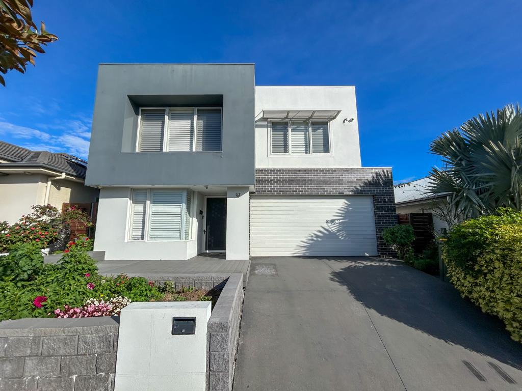26 Village Cct, Gregory Hills, NSW 2557