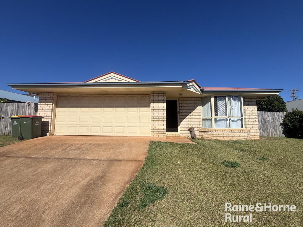 3 JACARANDA AVE, KINGAROY, QLD 4610