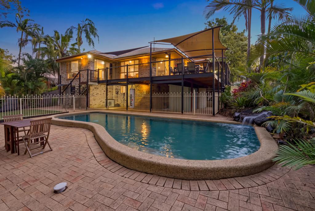 10 Ballybunion Dr, Parkwood, QLD 4214