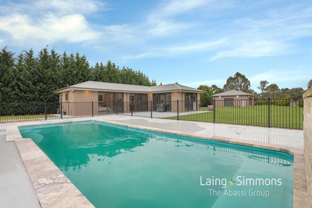 55 Twin Creeks Dr, Luddenham, NSW 2745