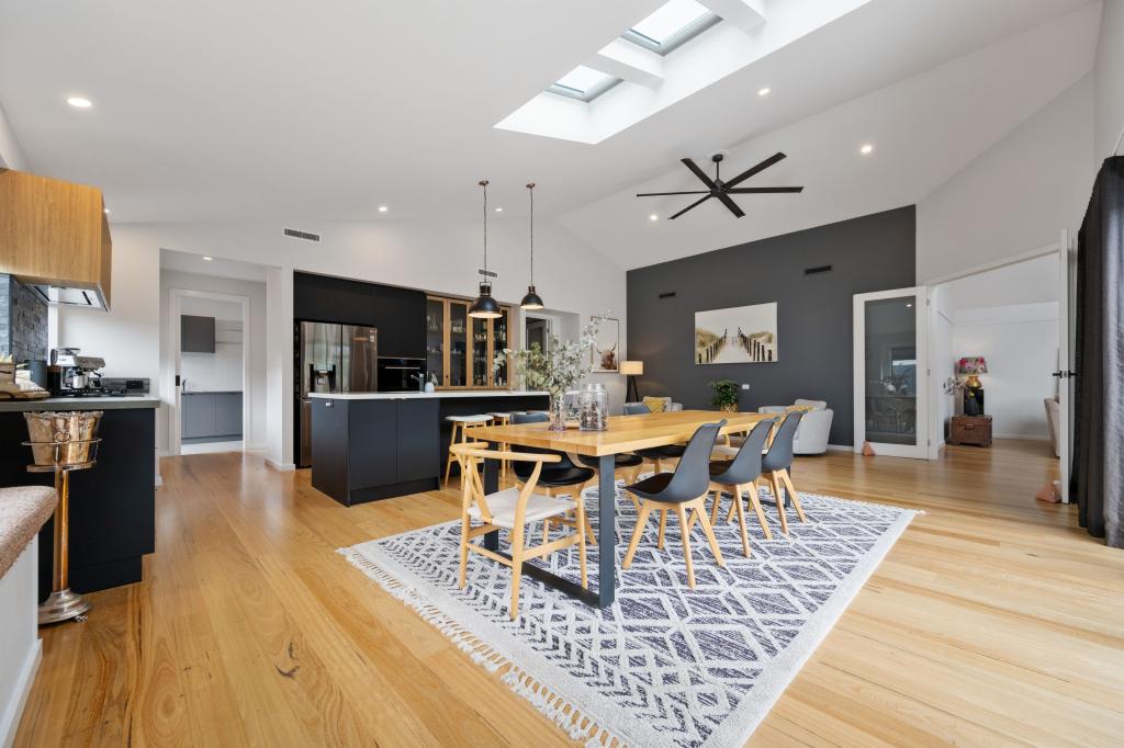6 Ovata Pl, Inverloch, VIC 3996