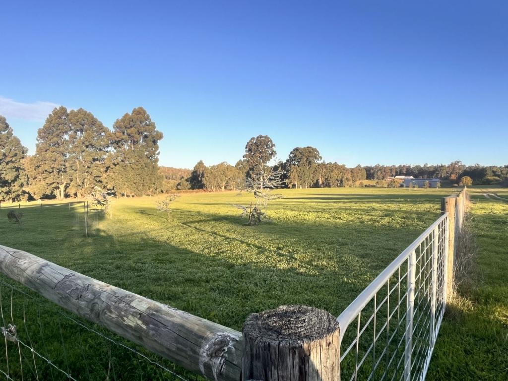 2160 PINJARRA-WILLIAMS RD, DWELLINGUP, WA 6213