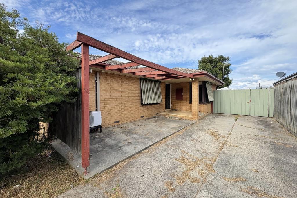 28 Marklin St, Cranbourne, VIC 3977