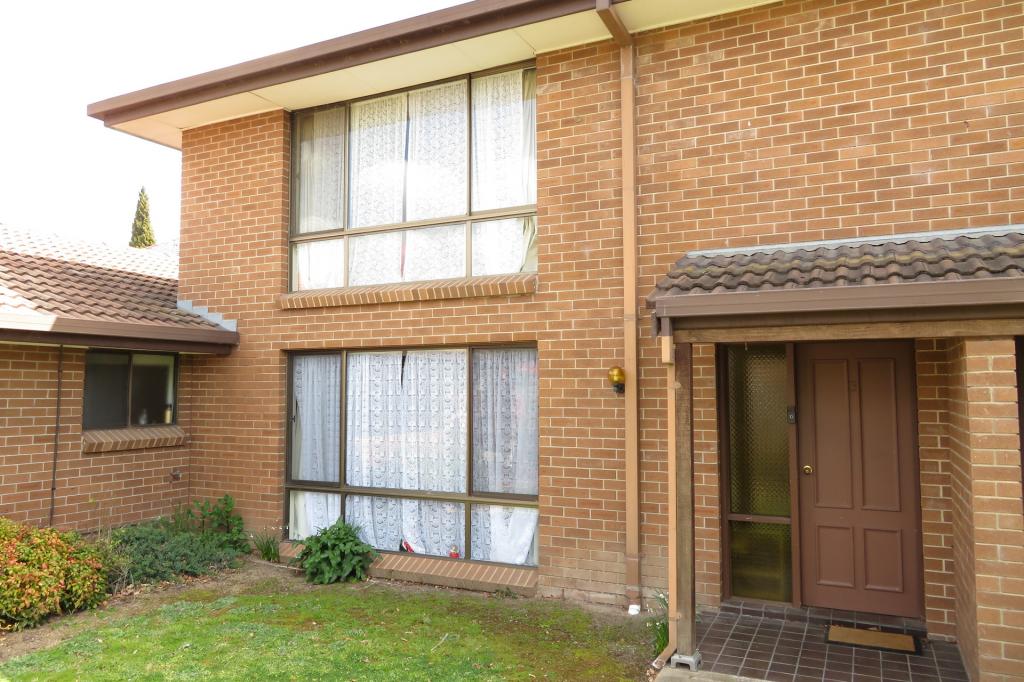 3/6 PRINCE EDWARD ST, BATHURST, NSW 2795