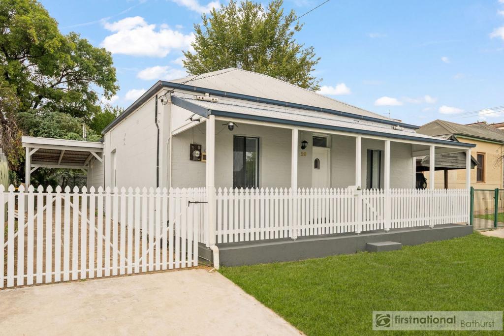 28 Lambert St, Bathurst, NSW 2795