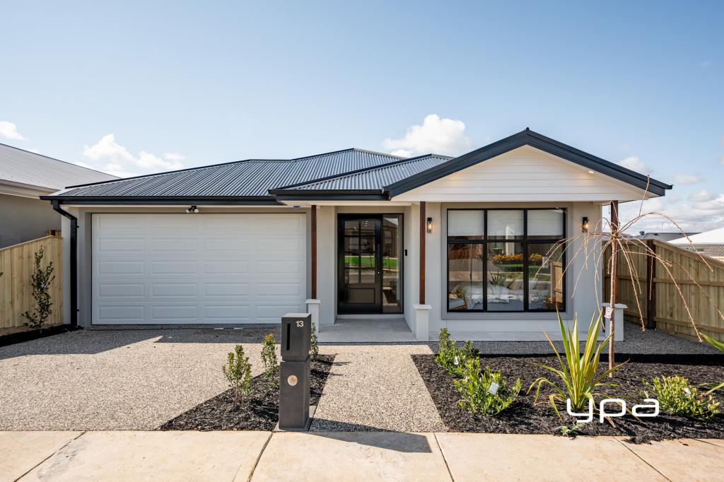 13 Eutaxia St, Sunbury, VIC 3429