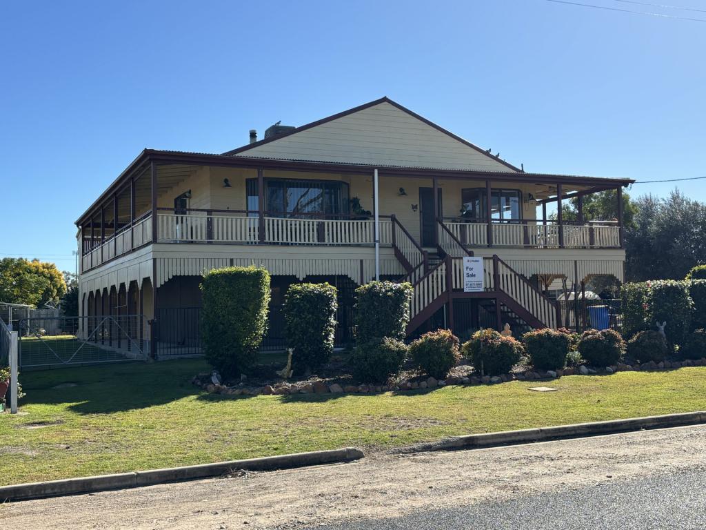 23 Lagoon St, Yelarbon, QLD 4388
