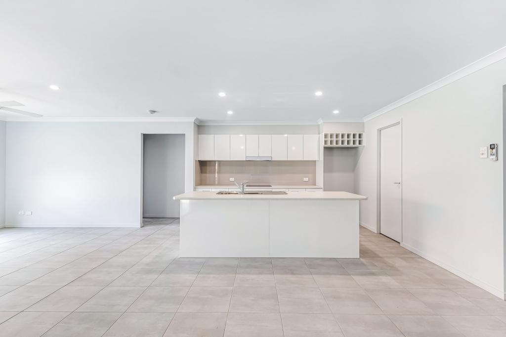 32 Silverwood Dr, Burnside, QLD 4560